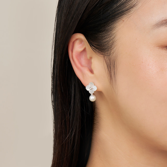 淡水パール シェルフラワー ピアス