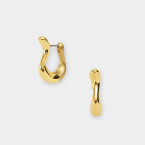 ピアス