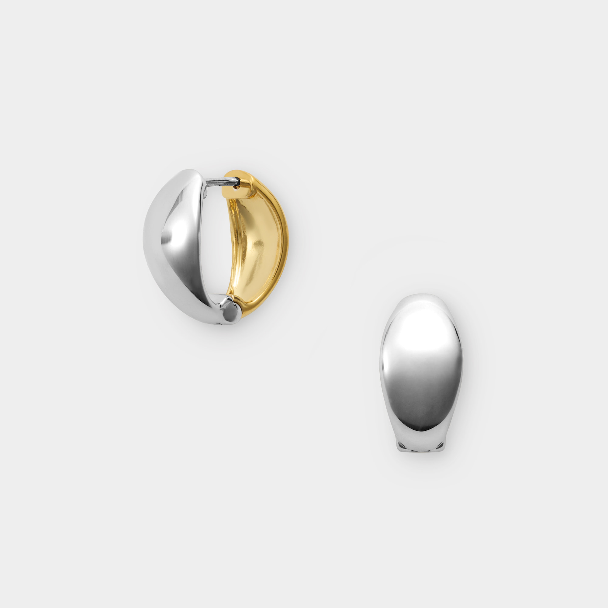 ピアス