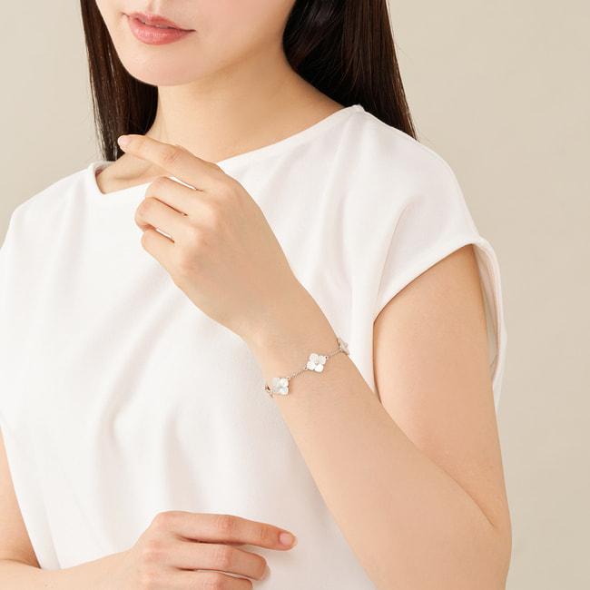 シェルフラワー ブレスレット