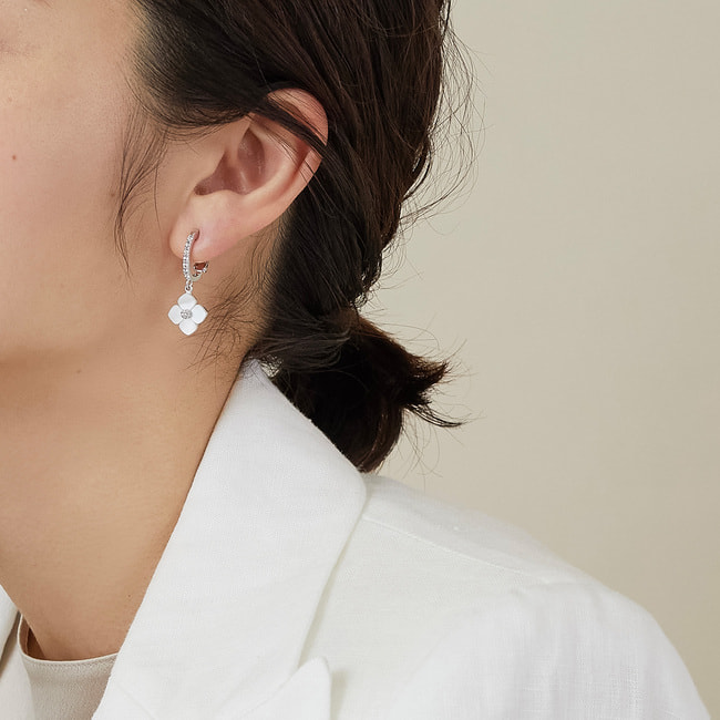 シェルフラワー イヤリング