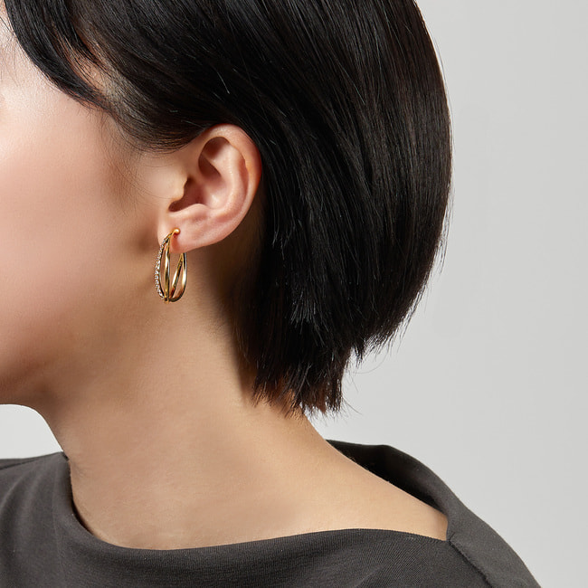 フープイヤリング