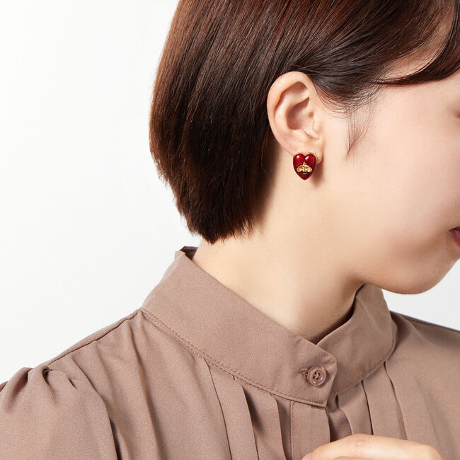 ハート ミツバチ イヤリング