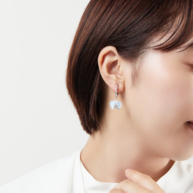 【予約販売】胡蝶蘭 イヤリング【8月中旬発送予定】
