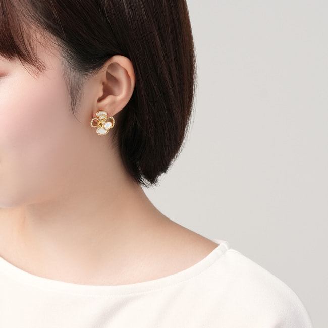 シェル ローズ イヤリング