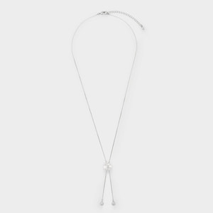 VENDOME BOUTIQUE シルバー スライドネックレス VBMN569670MP シェルフラワー スライドネックレス｜ネックレス