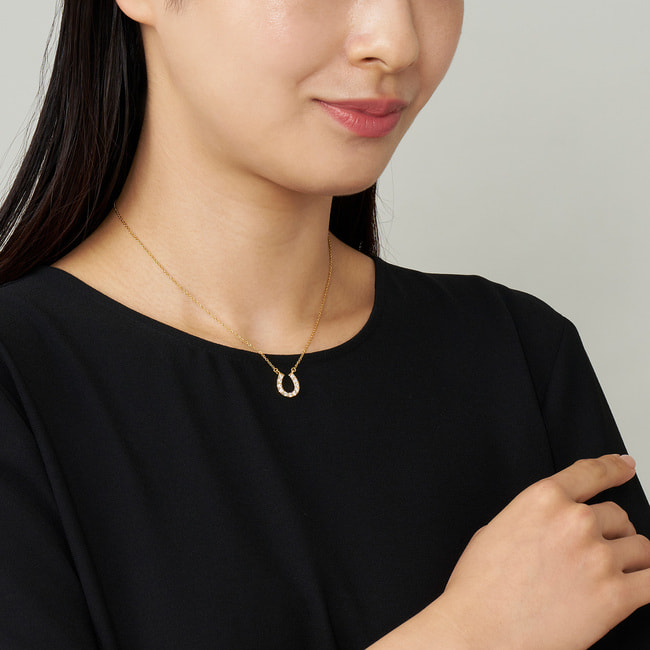 馬蹄 ホースシュー ネックレス