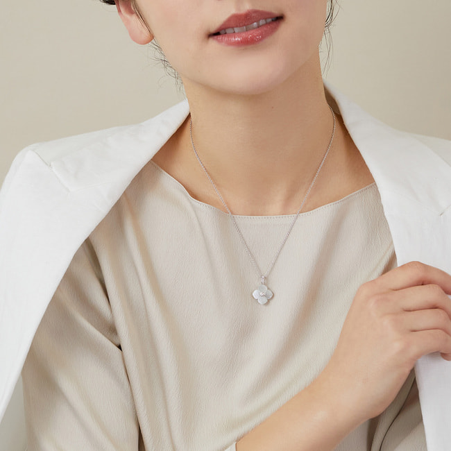 シェルフラワー リバーシブルネックレス