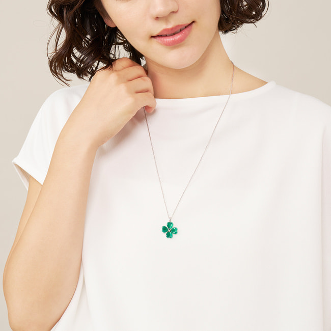 クローバー ネックレス
