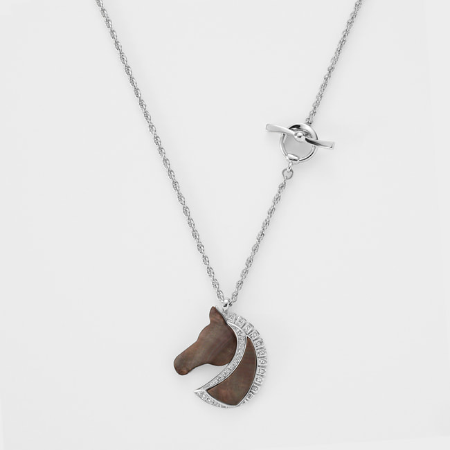 黒蝶貝 馬 ネックレス