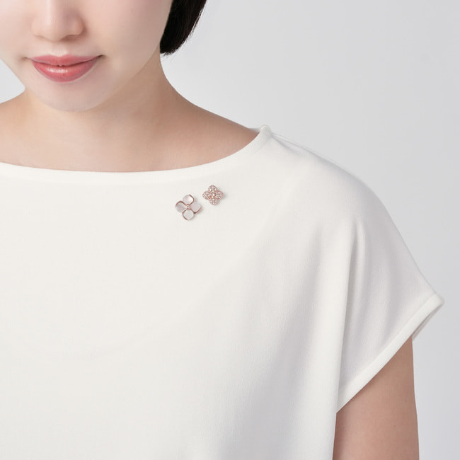 シェルフラワー ブローチ 2点セット