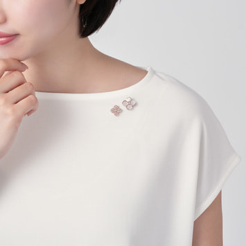 【VENDOME BOUTIQUE】即対応シェルフラワー ブローチ ２点セット シェルフラワー ブローチ（VBMV5025__XP）｜ブローチ｜ヴァン