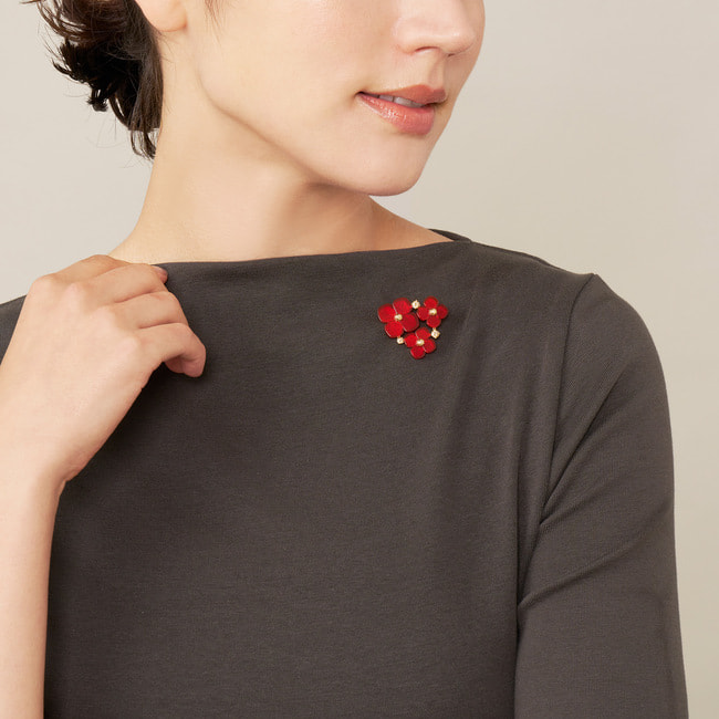 カーネリアン フラワー ブローチ