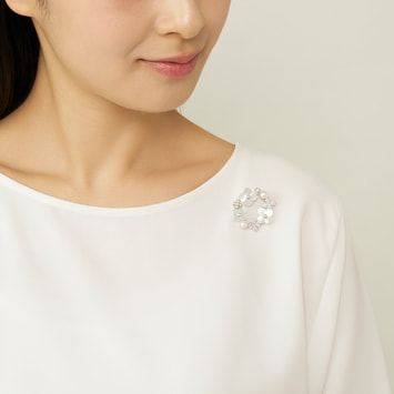 淡水パール シェルフラワー ブローチ