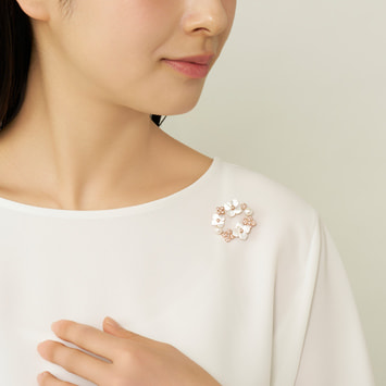 淡水パール シェルフラワー ブローチ