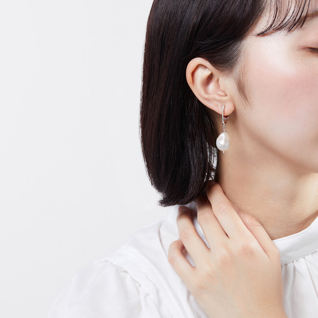 淡水バロックパール イヤリング
