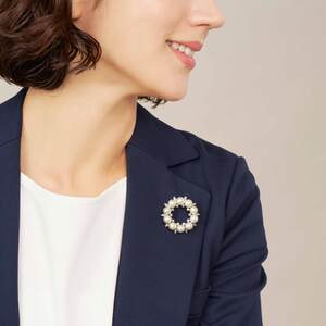 VBPV6017__UW 貝パール ブローチ｜ブローチ｜ヴァンドームブティック