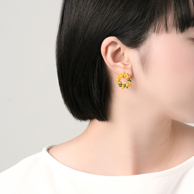 ミモザ&ハチ ピアス