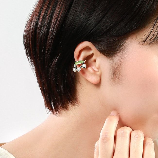 すずらん イヤーカフ