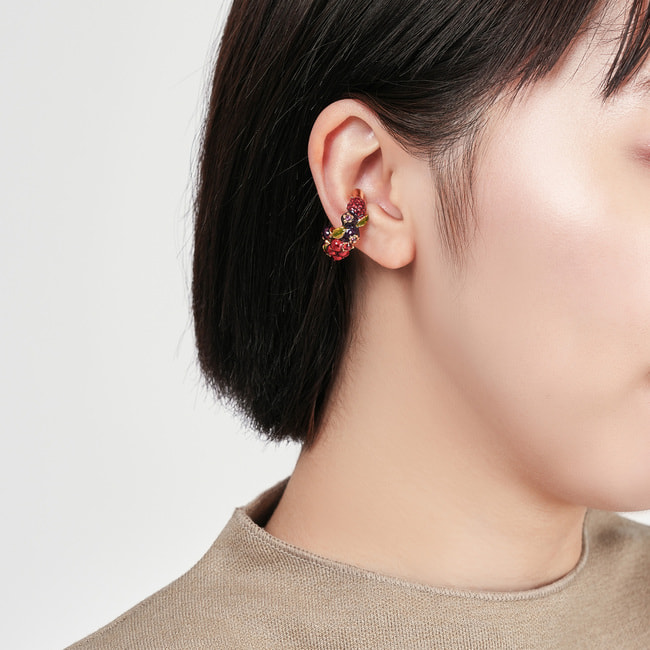 ベリー イヤーカフ