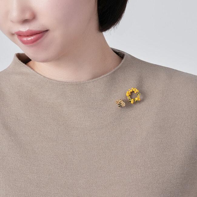 ミモザ&ハチ ブローチ2点セット