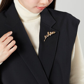 どんぐり ブローチ