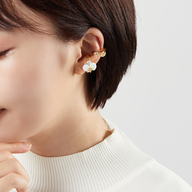 胡蝶蘭 イヤーカフ