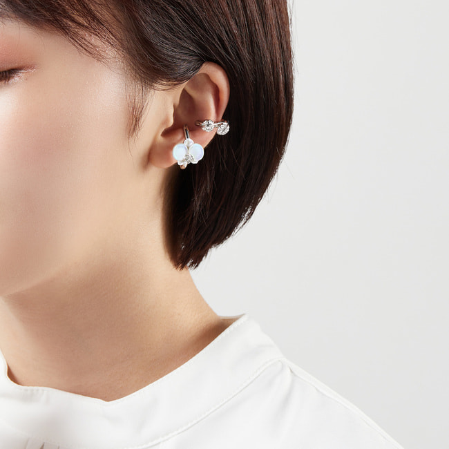 胡蝶蘭 イヤーカフ