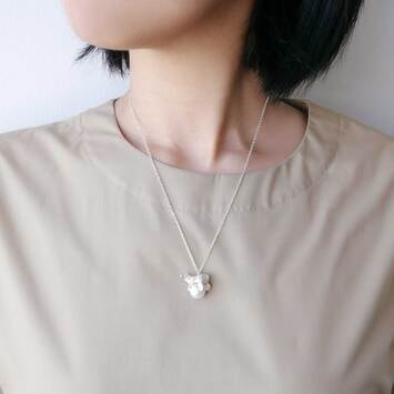 VDSP100750UW 【旭山動物園応援企画】ホッキョクグマ ネックレス