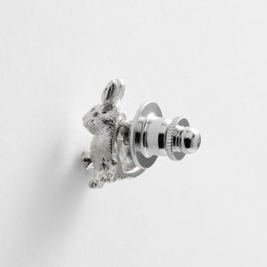 新品未使用　VENDOME BOUTIQUE ブローチ　ユキウサギ　限定品 新品未使用 VENDOME BOUTIQUE ブローチ ユキウサギ 限定品